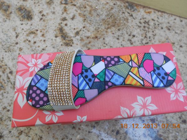 rasteira dedo/manta strass